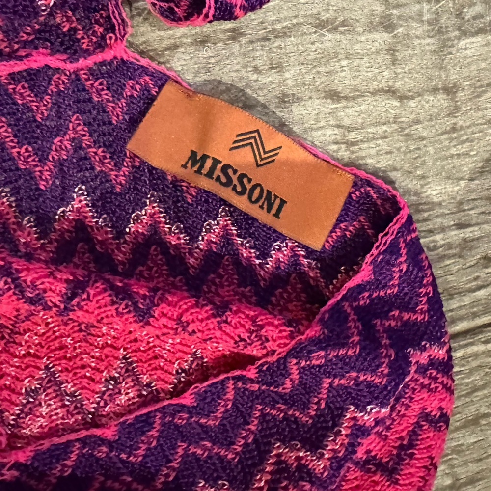 Missoni Fringed Cape (Shawl). - Picture 5 of 10